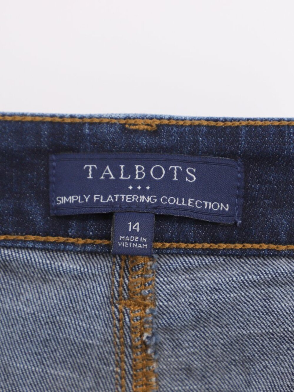 TALBOTS Tartan Trim Everyday Relaxed Jeans - Glacier Wash Det Size 14 - Picture 7 of 8